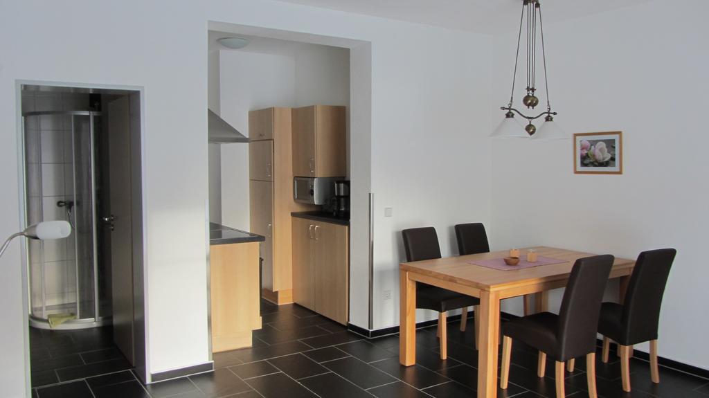 Ferienwohnung Am Alten Forsthaus Neuenbau エクステリア 写真