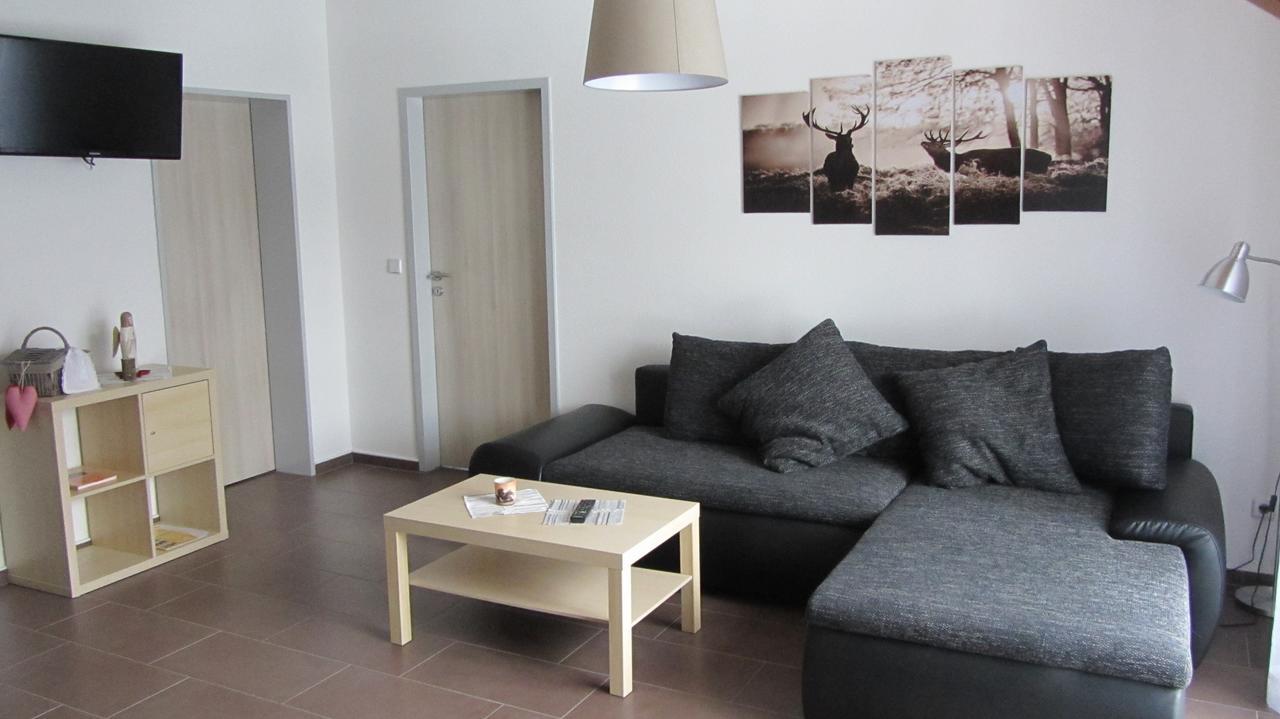 Ferienwohnung Am Alten Forsthaus Neuenbau エクステリア 写真